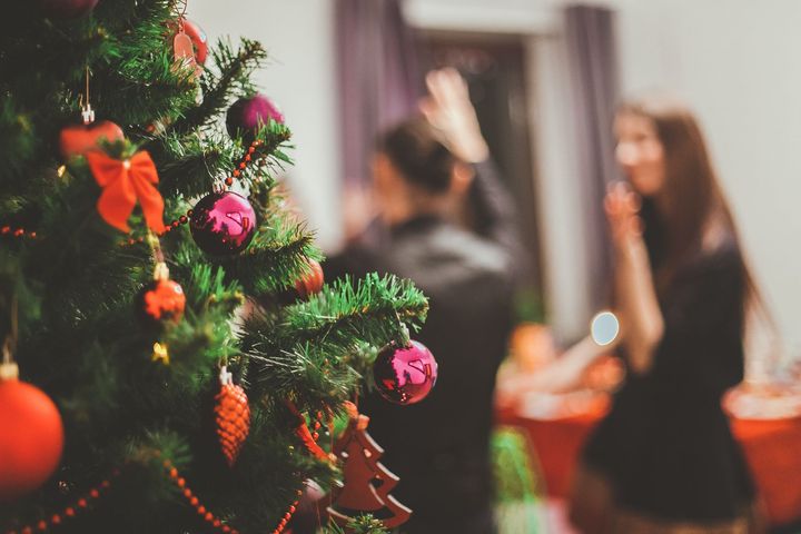 5 Ideas for a Memorable Company Holiday Party